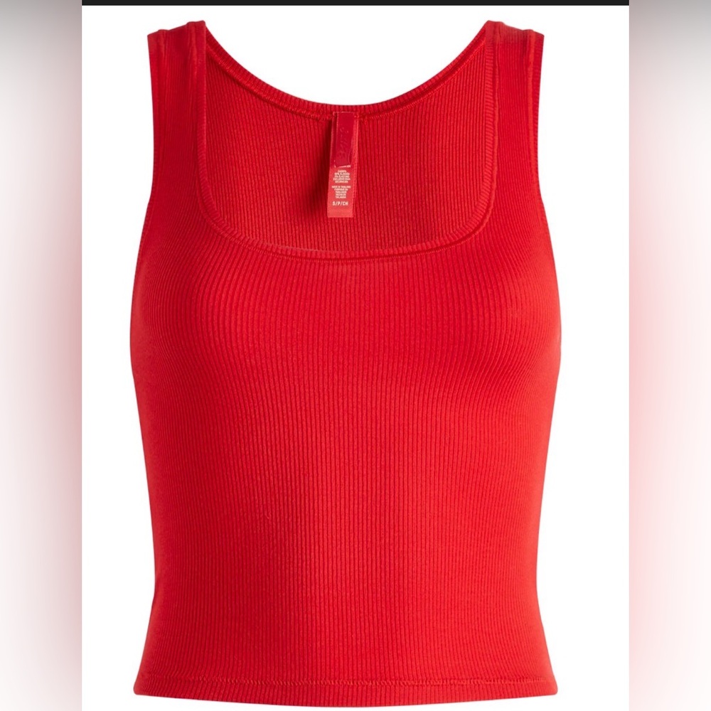 Skims Holiday Cotton Rib Crop Tank Top in Cranberry size Large